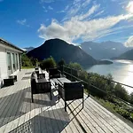 With Amazing Fjord View In Lingasen 발달