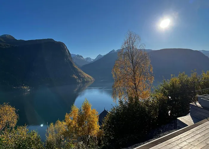 With Amazing Fjord View In Lingasen * Valldal